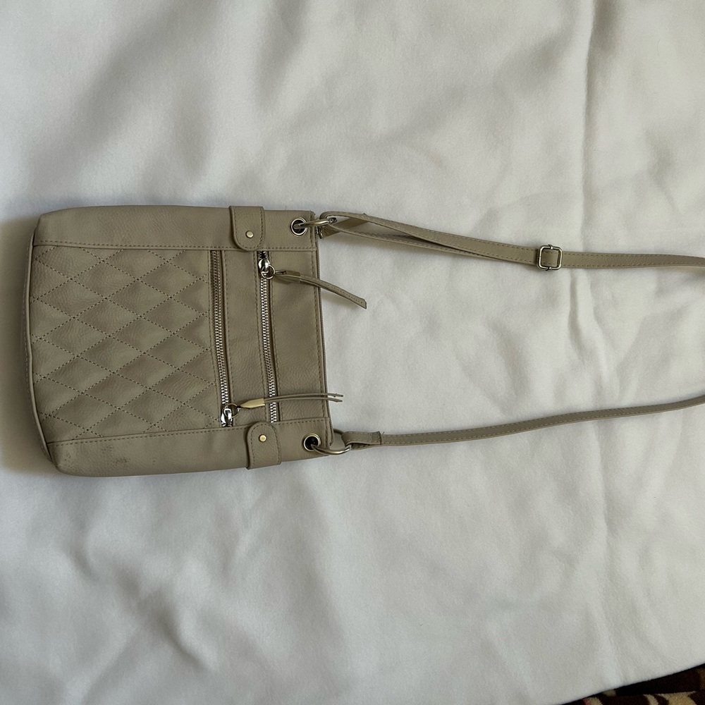 Elegant Tan Quilted Crossbody Bag